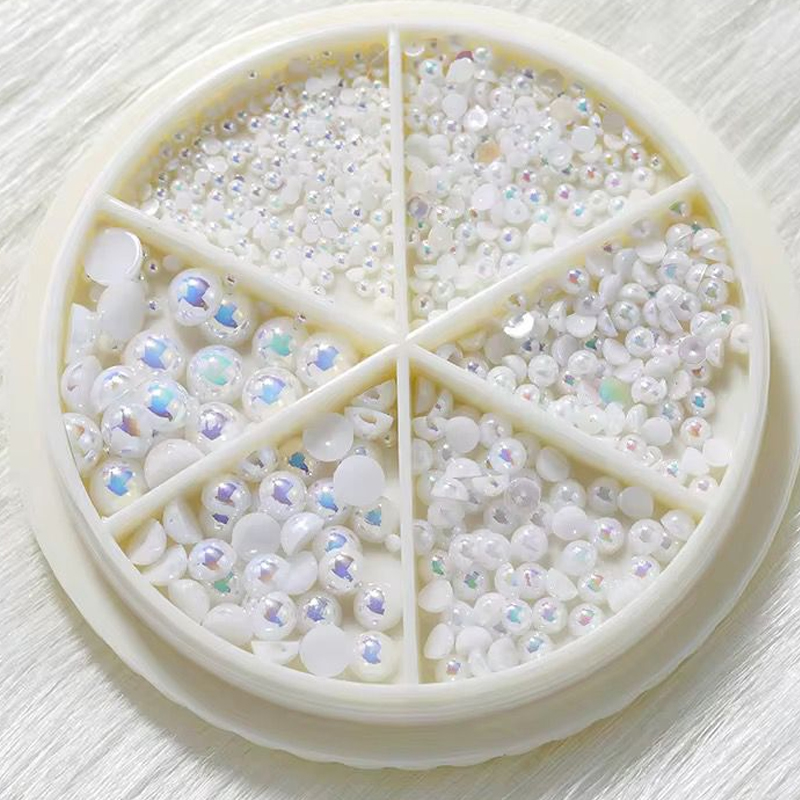 Carusel perle - decor unghii